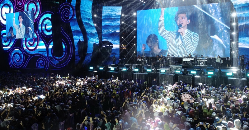 2019青島鳳凰音樂節亮相